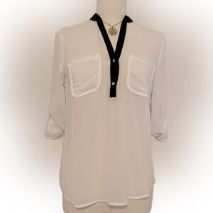 Never worn! Timeless! New Directions white & black hi-lo classy blouse!